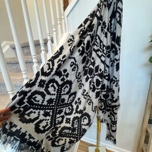 Michael Stars Black and Cream Geometric Scarf